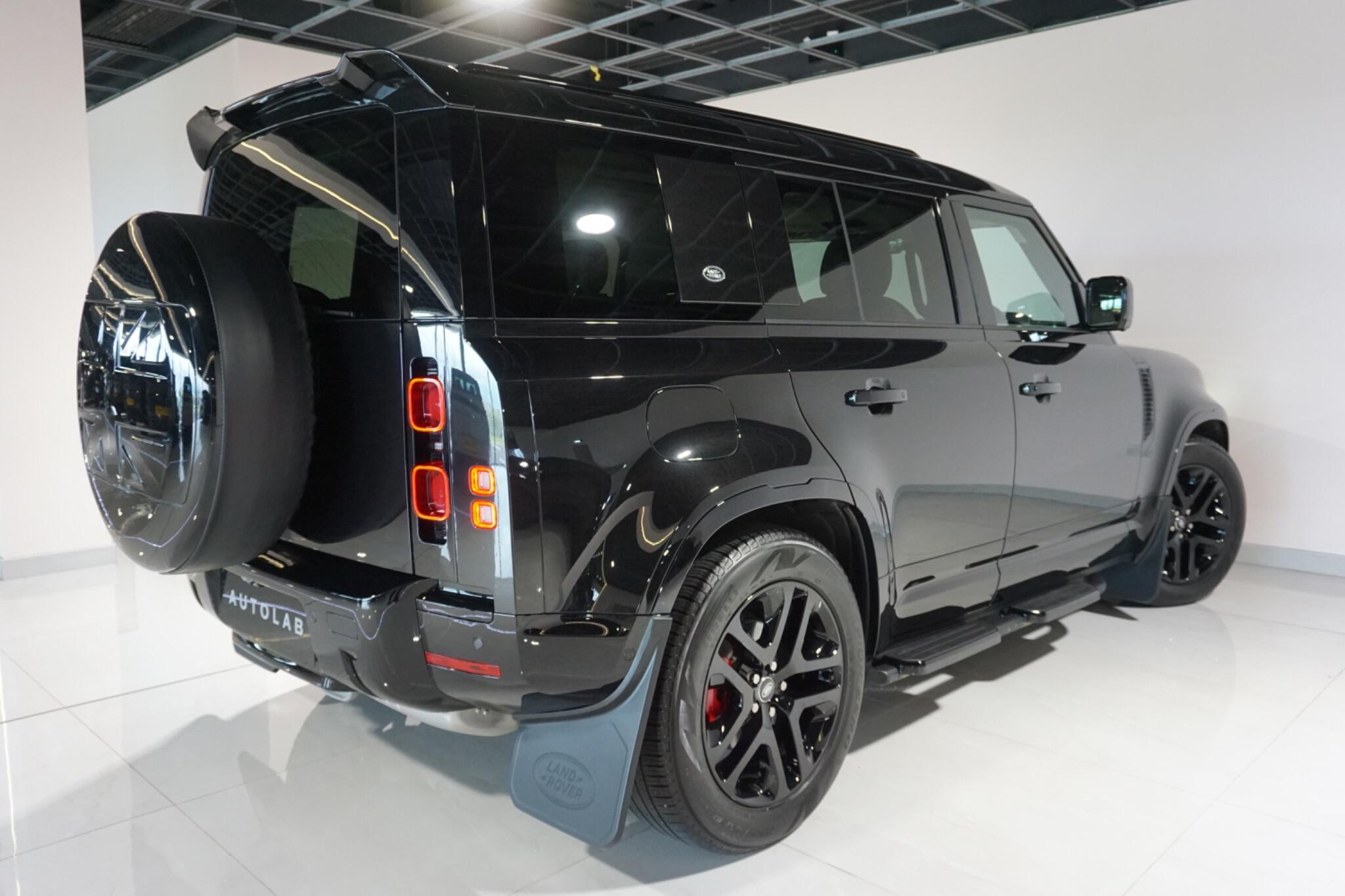Land Rover Defender 110 3.0 D250 MHEV XS Edition SUV 5dr Diesel Auto 4WD Euro 6 (s/s) (250 ps)